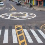 rotatória onde motoristas ficam em dúvida sobre preferência